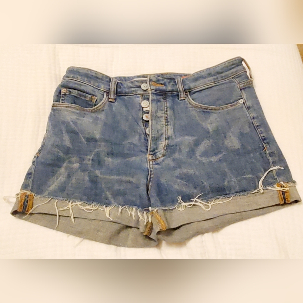SZ 28 PILCRO BUTTON DOWN DENIM ROLLUP SHORTS FROM ANTHROPOLOGIE